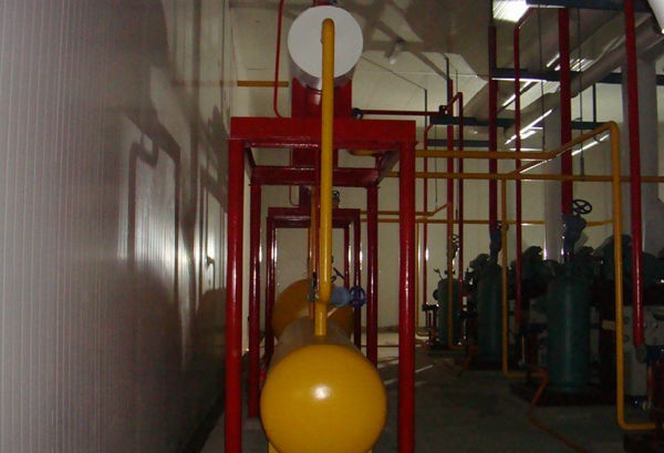 大型冷庫制冷系統(tǒng) 大2.jpg